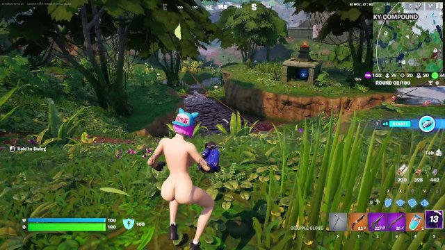 Fortnite gameplay (Lynx nude)