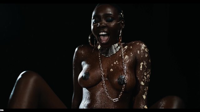 REAL LIFE VORE - Black Goddess squirt over Veronica Leal and swallow her