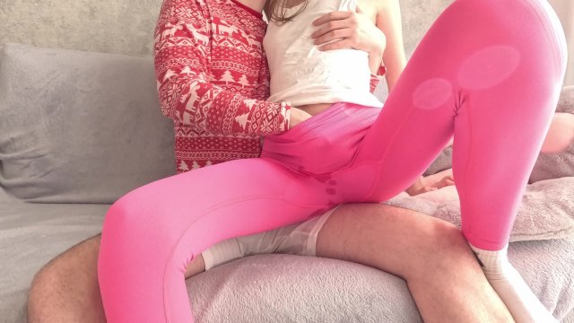 Made her squirt in leggings  Double creampie