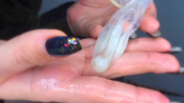 CUM IN CONDOM, THEN SHE DRINKS IT! cut clip