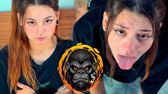 Mi HERMANASTRA me roba la ropa y tiene que PAGAR - 4K / CREAMPIE / Ft. Albx09