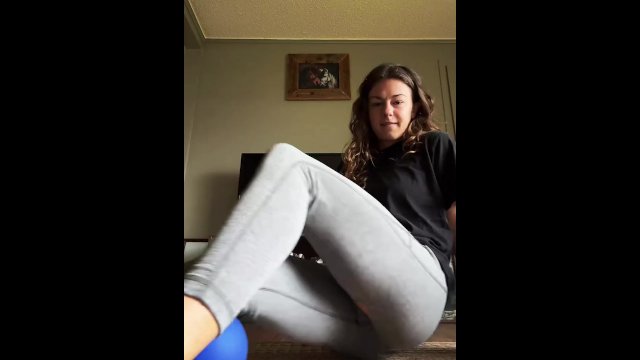 Hot brunette does secret joi during TikTok Live and cums!