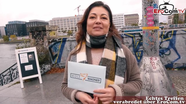 Arabische alte Hausfrau von deutschem Mann abgeschleppt und gefickt