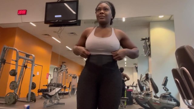 Flashing at the Public Gym
