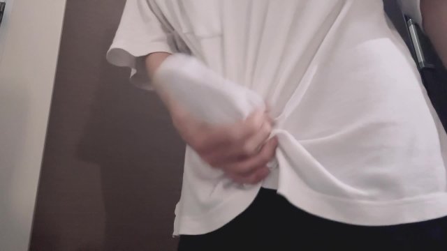♡勃起率No.1♡布越し手コキオナニー貫通射精！！！