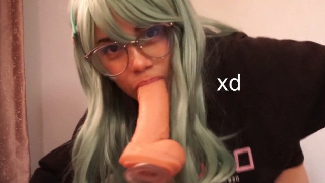 Preparing my dildo to play with it