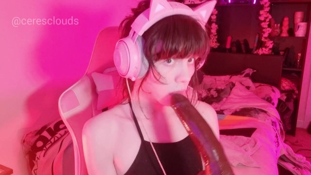 Sloppy Dildo Deepthroat - Balls-deep gagging!