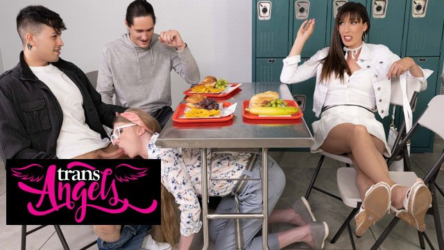 TRANSANGELS - Janelle Fennec Is New In The School But Already Famous For Being A Hot Hoe
