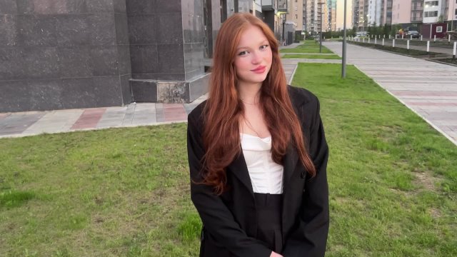 Познакомился на улице с учительницей и предложил секс на одну ночь