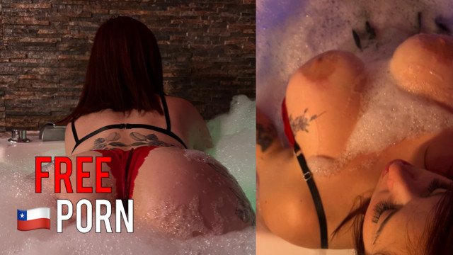 Follamos en un jacuzzi con una tetona chilena despues del trabajo - Katejenn