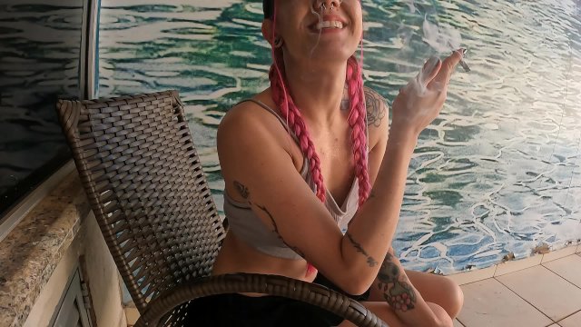 Tattooed Brazilian prostitute twerking on a foreign client and surprises him with anal sex 4K 🖤