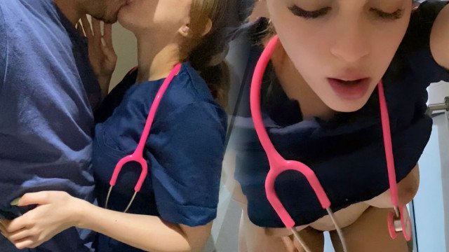 DOCTORA ZORRA cogiendo en el BAÑO del hospital  Argentina