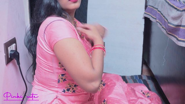 Leaked MMS- Real Homemade Indian Sexy Wife Ravina desi Cowgirl Fucked by her hubby, Cumload in Pussy