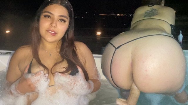 My stepbrother gives me a great fuck in the jacuzzi!!