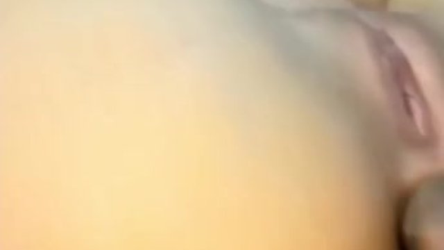 💋💦زوجتي جابت الي صديقتها حتى انيكها من الخلفيه نار