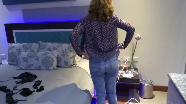 I finally got to go to the motel with my boss while my husband works, real cuckold husband