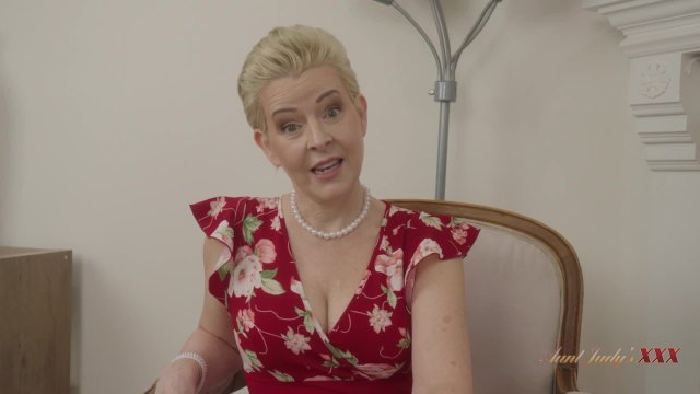 Aunt Judy's XXX - Your Horny Mature Step-Aunt Bobbi Shay Wants to Play Before Bed (POV)
