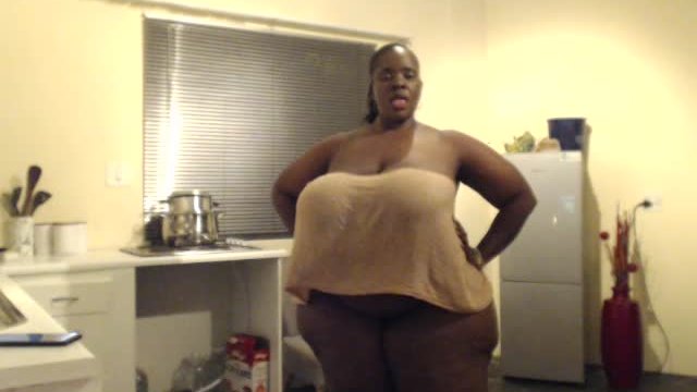 Black Ssbbw Milf Clapping Big Fat Juicy Ass