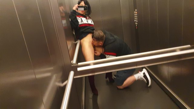 My fastest orgasm ever in a public elevator Dada Deville Real Amateur