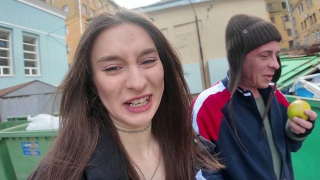 Shock! Cringe! She's fucking a homeless guy!