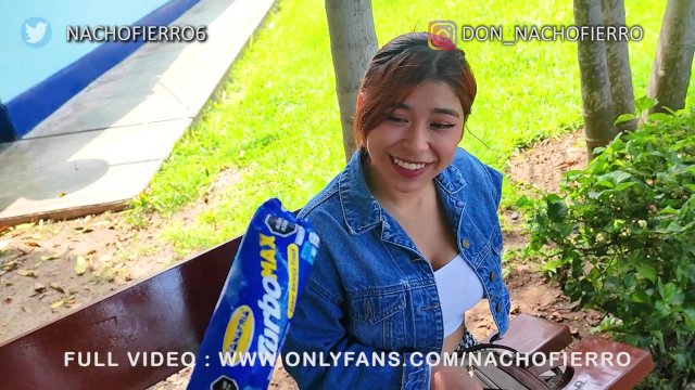 PILLO A UNA ESTUDIANTE EN EL PARQUE PARA HACERLE UN RETO, LA LLEVO AL HOTEL.