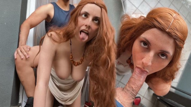 ragazza rossa TETTONA vuole SESSO FORTE e fa un POMPINO con sborrata in faccia mentre bestemmia