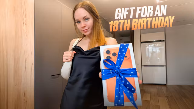 THE BEST 18TH BIRTHDAY GIFT FROM YOUR STEP-AUNT! 🎁