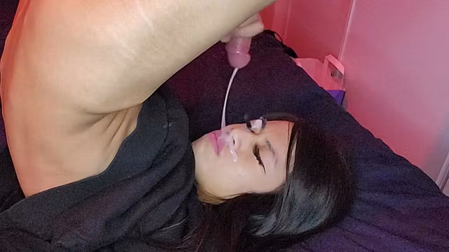 Small Asian Ladyboy but Huge Self Facial