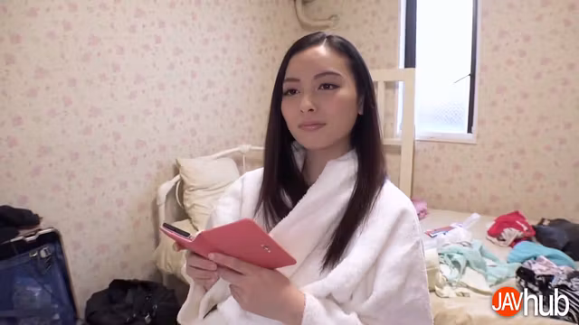 Shy Kanna Surrenders to Vibrator, Blowjob & Squirting