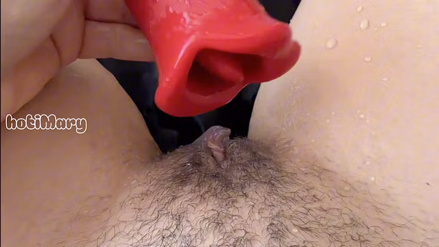 FPOV CRAZY PUSSY LICKING TOY EAT MY PUSSY TO SQUIRT