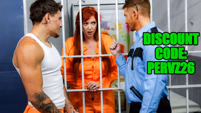 Ginger Milf Lauren Phillips Gets Her Pussy Stuffed By Guard Behind Bars