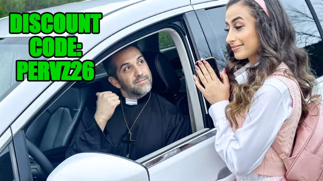 Stranded Scarlett Page Gets Rescued And Repays Her Savior With Her Tight Pussy