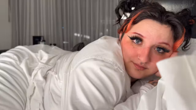 Casting Curvy: Teaching StepSIs How To Soak (We Aren’t Allowed To Have Sex)