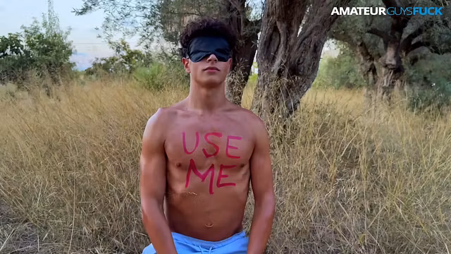 I Got Tied Up in the University Cruising Spot and Became Everyone's Sex Toy