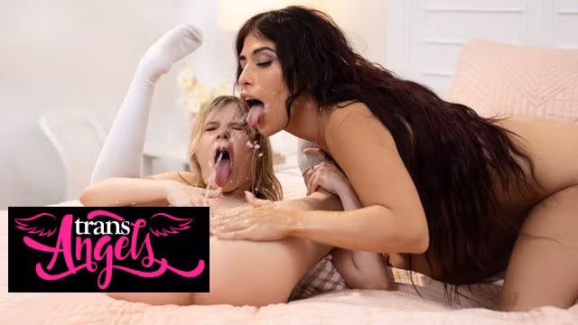 Sorority Squirt Up / TransAngels