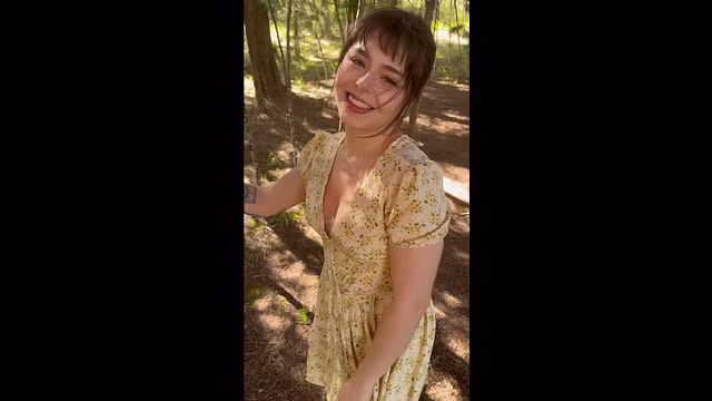 Fuck me hard before some one see us! Beautiful Girlfriend Fucks Me on our FIRST DATE in the Forest
