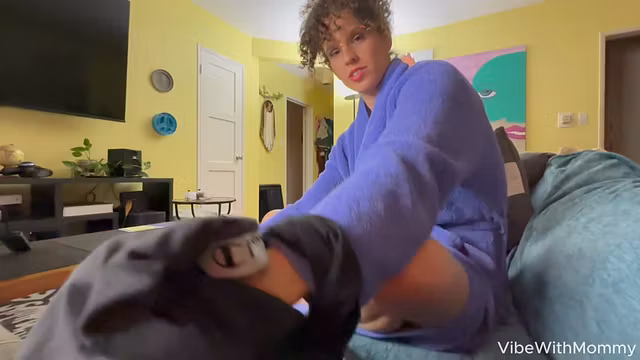 Stepmom's Creepy Handjob Tease Goes Too Far – Massive Creampie 'Finish' Leaves Stepmom Crying in Instant Regret!