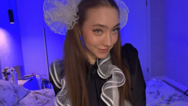 An innocent graduate lost her virginity