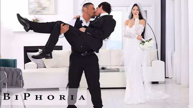 BIPHORIA -  "I Need Something In My Mouth, It Calms Me Down, You're The Best Man, Now Help Me Out"
