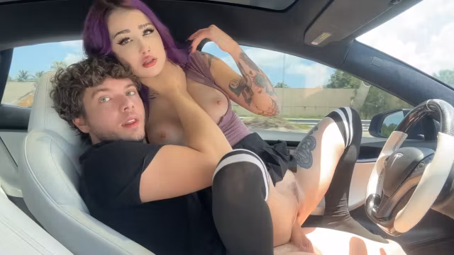 Sexy Valerica Steele Fucking And Squirting In Self Driving Tesla - Luke Cooper