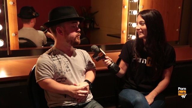 Pornhub Aria Gets Nasty with Comedians Paula Bel & Mike Ward & Ralphie May