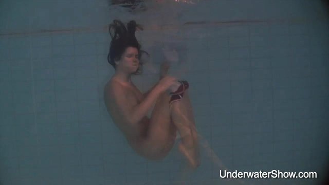 Erotic underwater show of Natalia