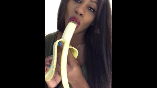 ASMR - Coworker Roleplay - Twerking - Banana Eating - EbonyLovers
