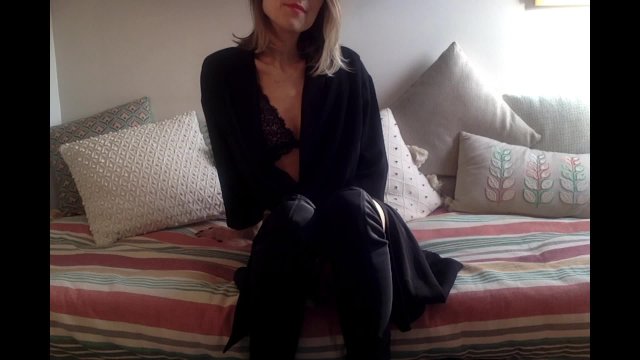 Jouis deux fois pour moi. Regarde mon corps au soleil. ASMR. Relaxation