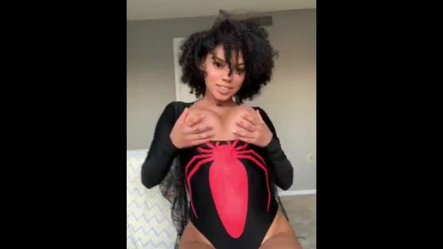Latina twerking/ dancing in Halloween costume like no one is watching