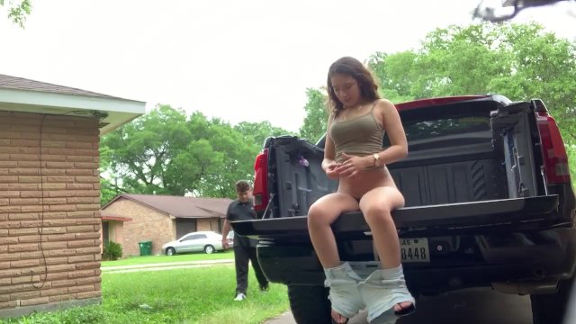 Beautiful teen doing porn due to pandemic lost job