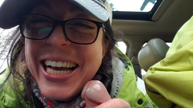 Oops! I spilled some cum! Road Head with Creamy Mouthpie Swallow