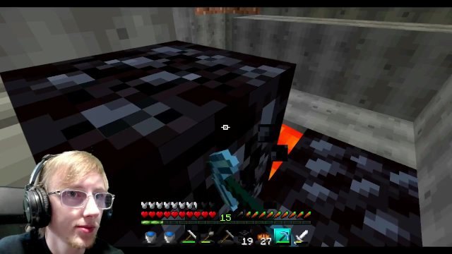 MINECRAFT - SINGLEPLAYER SURVIVAL (PART 3)  Diamonds got me like... BRUH!