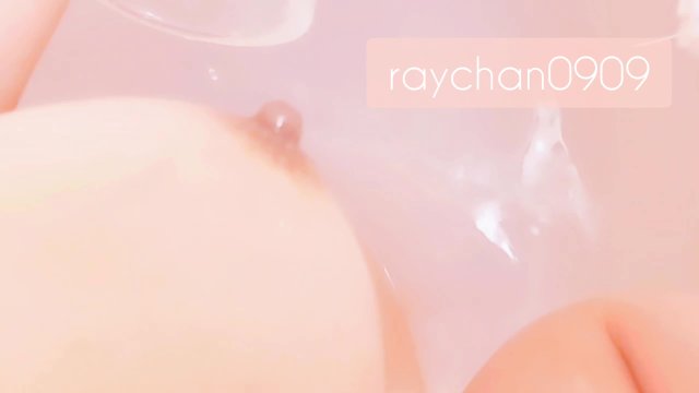 お風呂で舌バイブローター【上から視点】