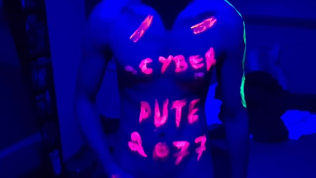 Un gay Français avec une Enorme Queue baiser par stepson stepdad dans la playroom (CyberTwink)